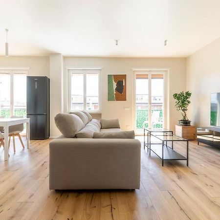 רומא La Dolce Vita - Sunny Penthouse Trastevere Station 100Sqm מראה חיצוני תמונה