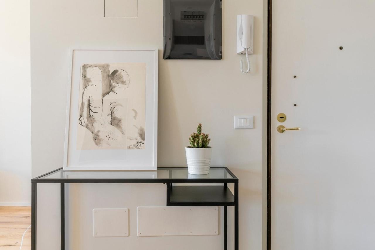 רומא La Dolce Vita - Sunny Penthouse Trastevere Station 100Sqm מראה חיצוני תמונה