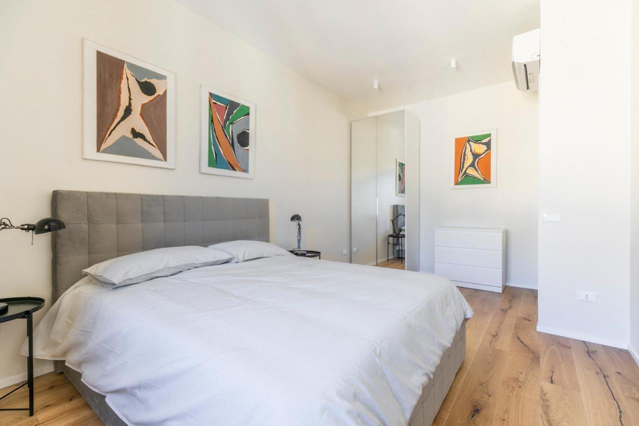 רומא La Dolce Vita - Sunny Penthouse Trastevere Station 100Sqm מראה חיצוני תמונה
