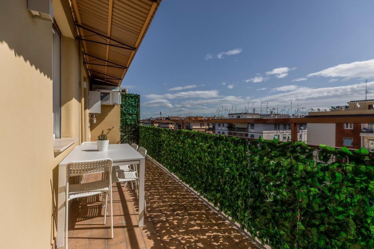 רומא La Dolce Vita - Sunny Penthouse Trastevere Station 100Sqm מראה חיצוני תמונה