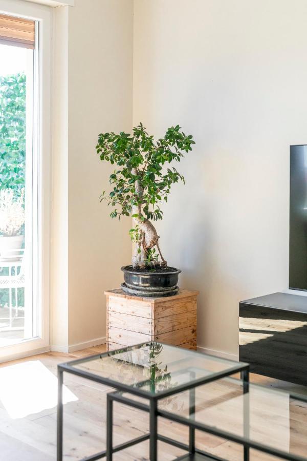 רומא La Dolce Vita - Sunny Penthouse Trastevere Station 100Sqm מראה חיצוני תמונה